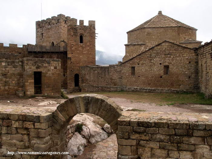 RECINTO DESDE EL OESTE